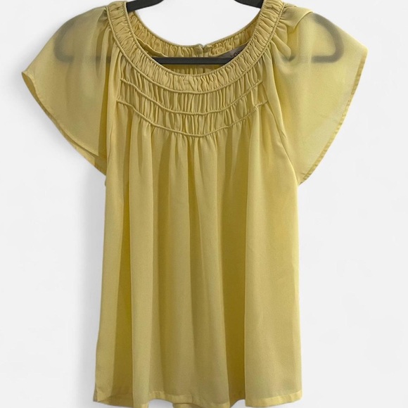 LOFT Pale Yellow Flutter Sleeve Blouse - Picture 2 of 7